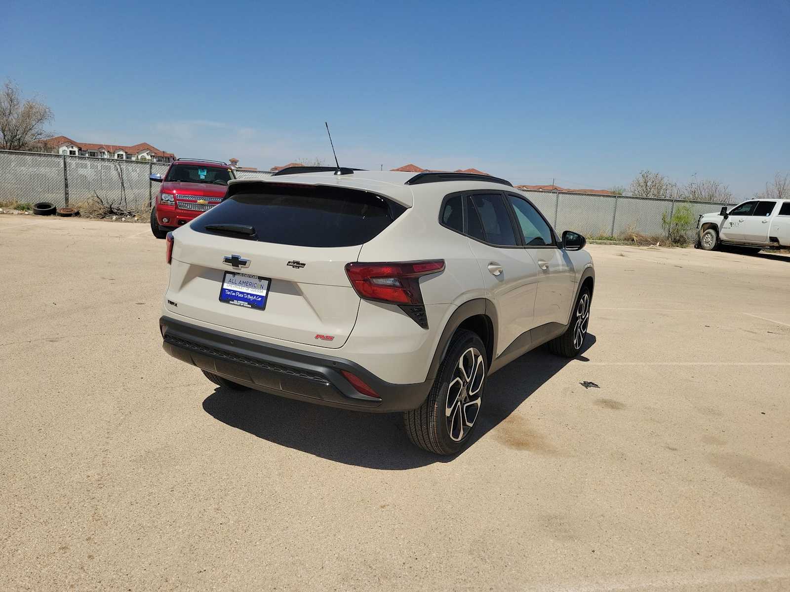 Thumbnail: 2026 Chevrolet Trax - 8