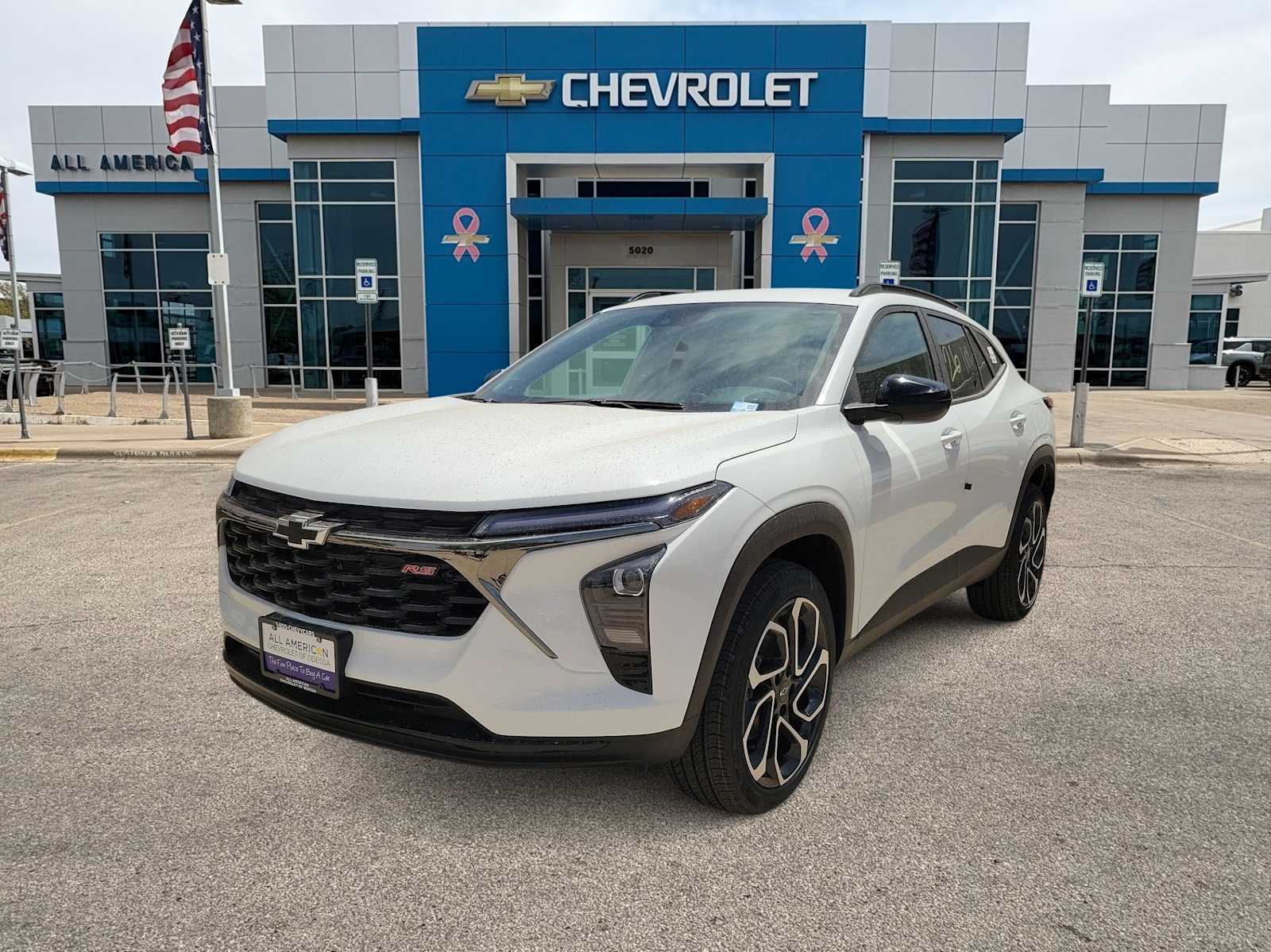 Thumbnail: 2026 Chevrolet Trax - 1