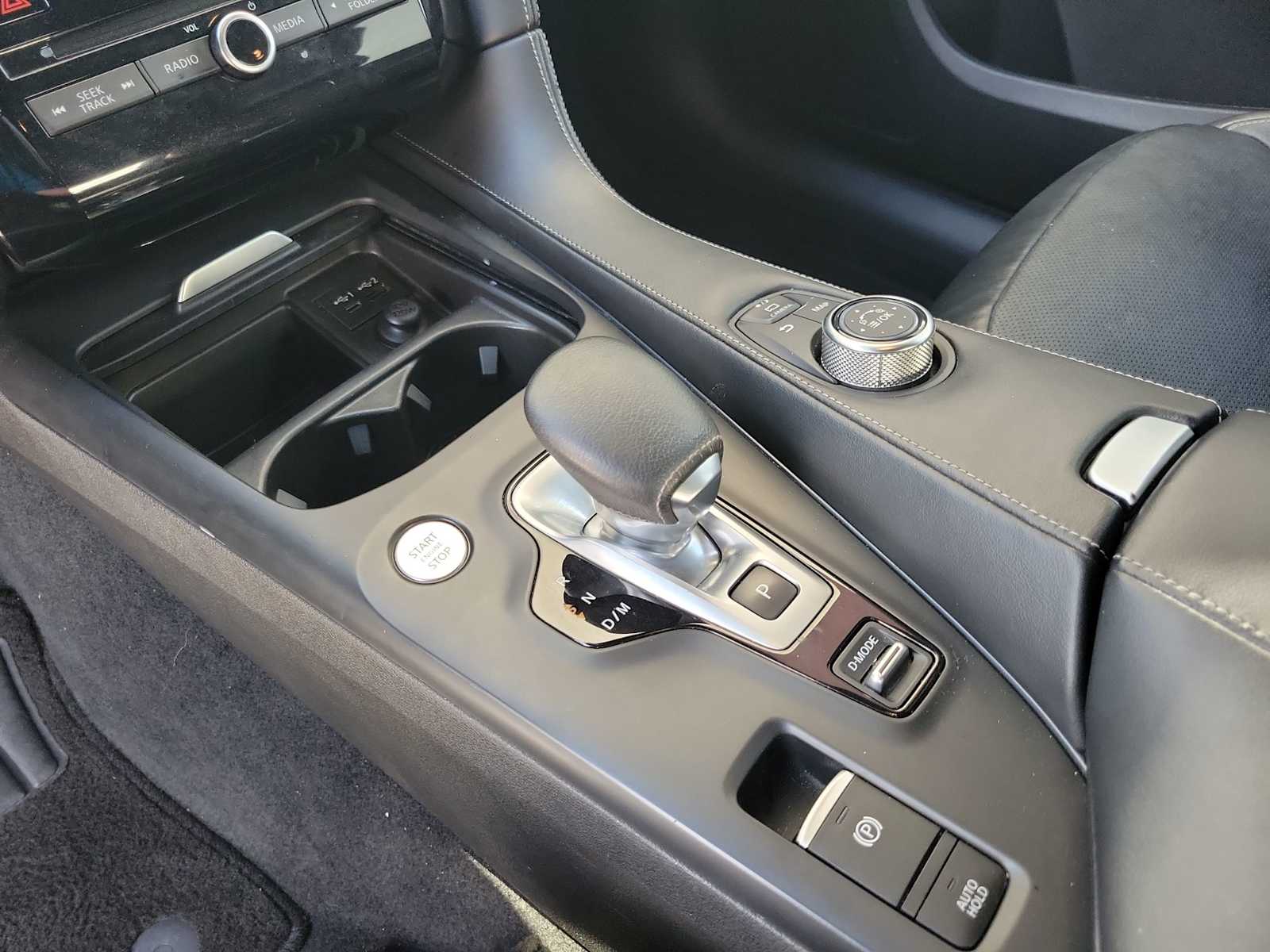 Thumbnail: 2022 INFINITI QX55 - 17