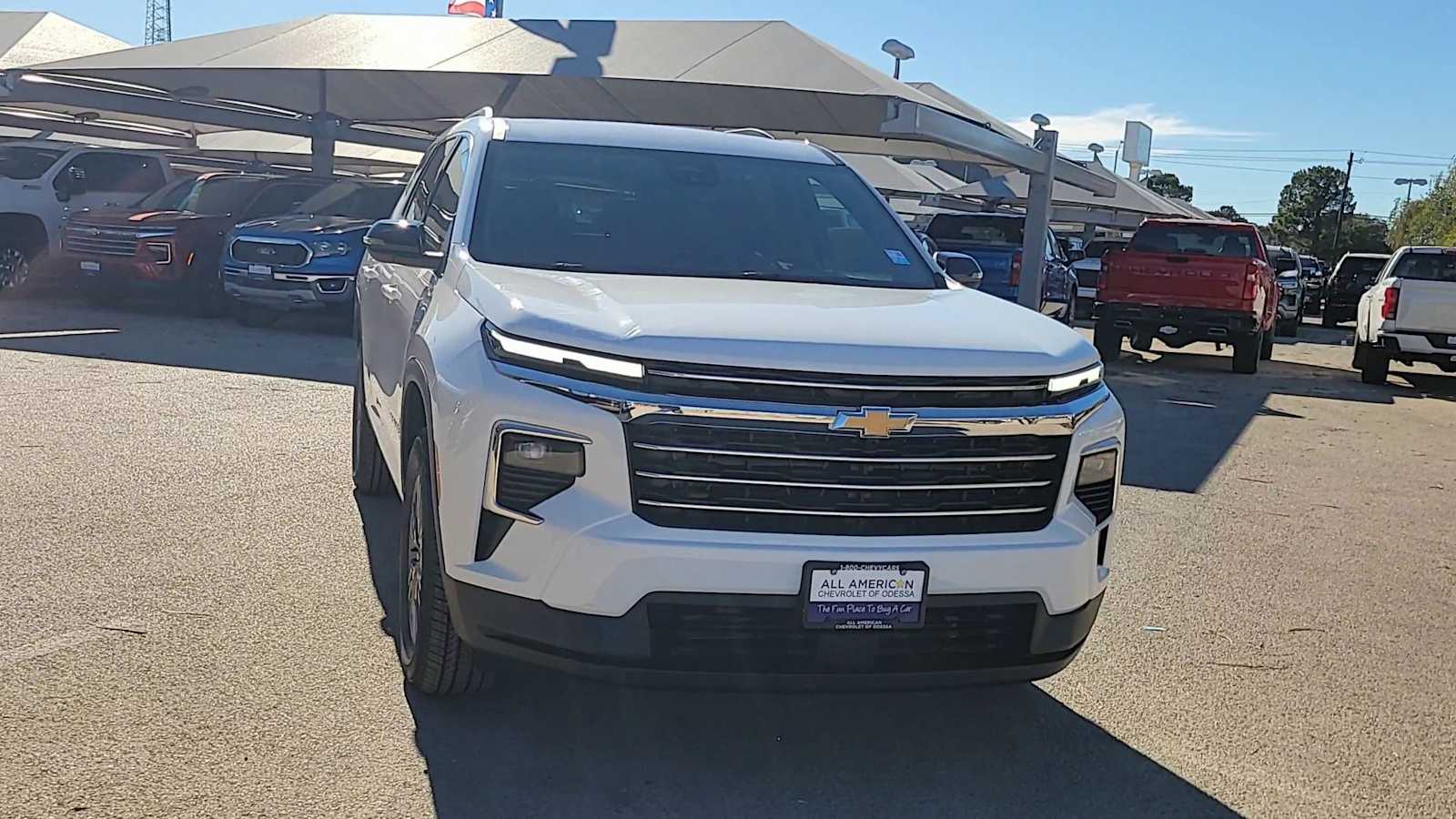 Thumbnail: 2026 Chevrolet Traverse - 4