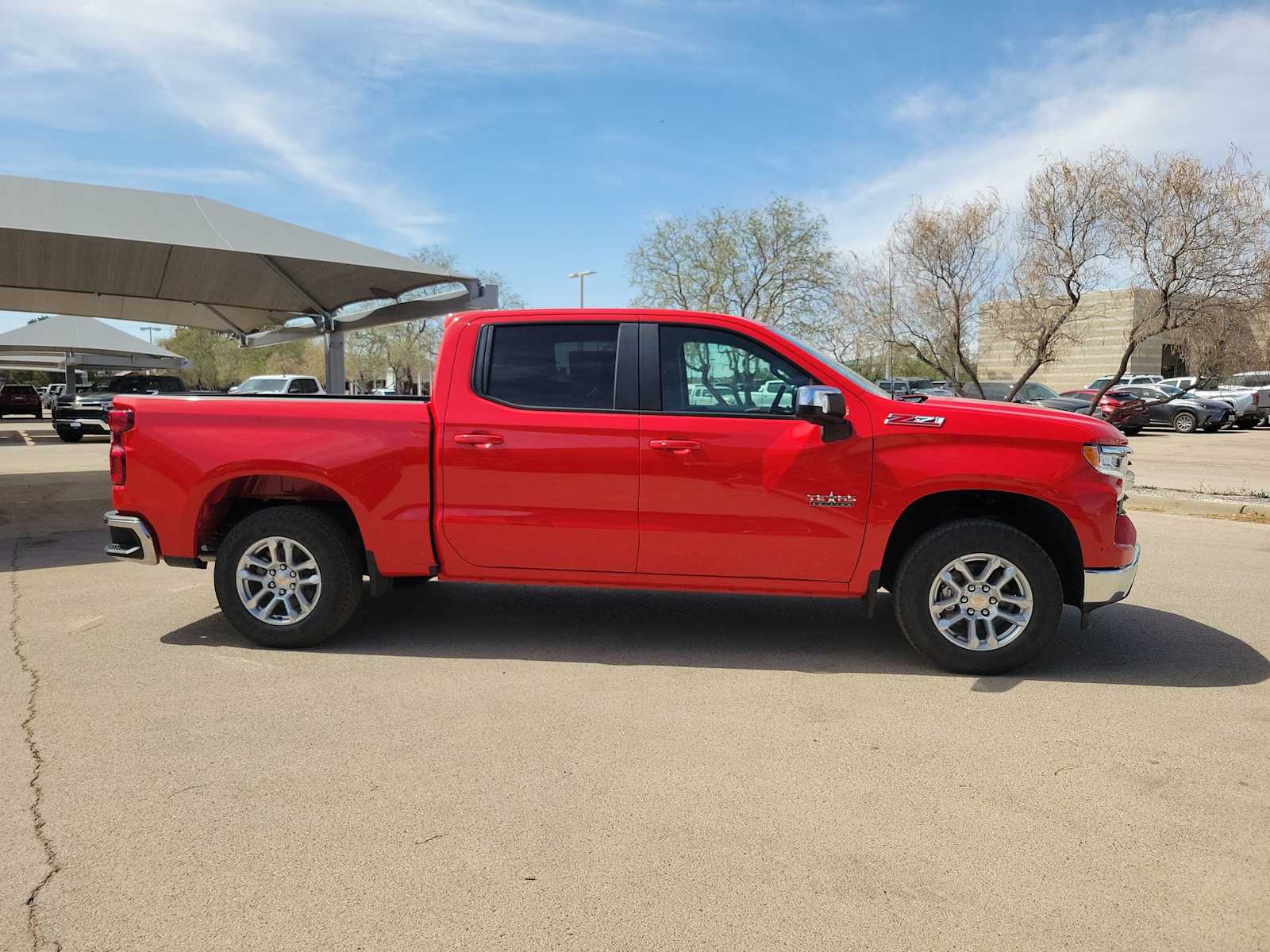 Thumbnail: 2026 Chevrolet Silverado 1500 - 9