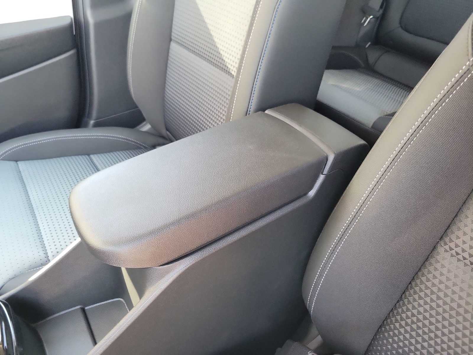 Thumbnail: 2026 Chevrolet Trax - 12