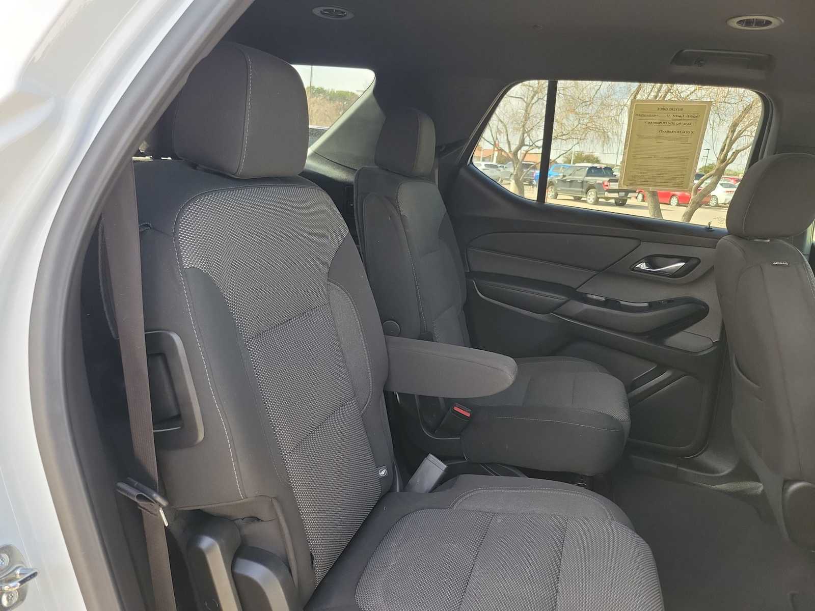 Thumbnail: 2023 Chevrolet Traverse - 13