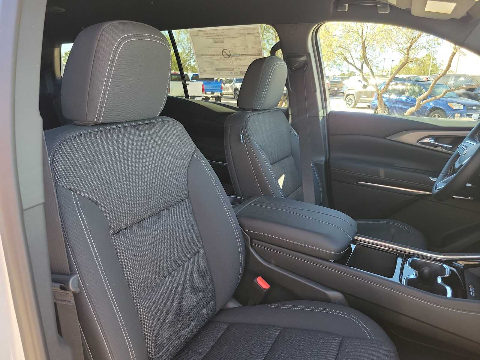 Thumbnail: 2026 Chevrolet Traverse - 14