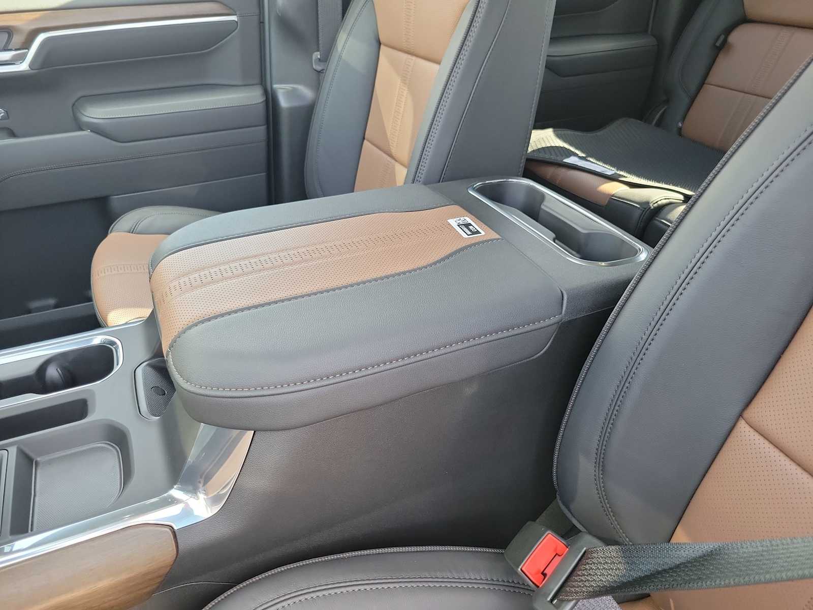 Thumbnail: 2026 Chevrolet Silverado 1500 - 16