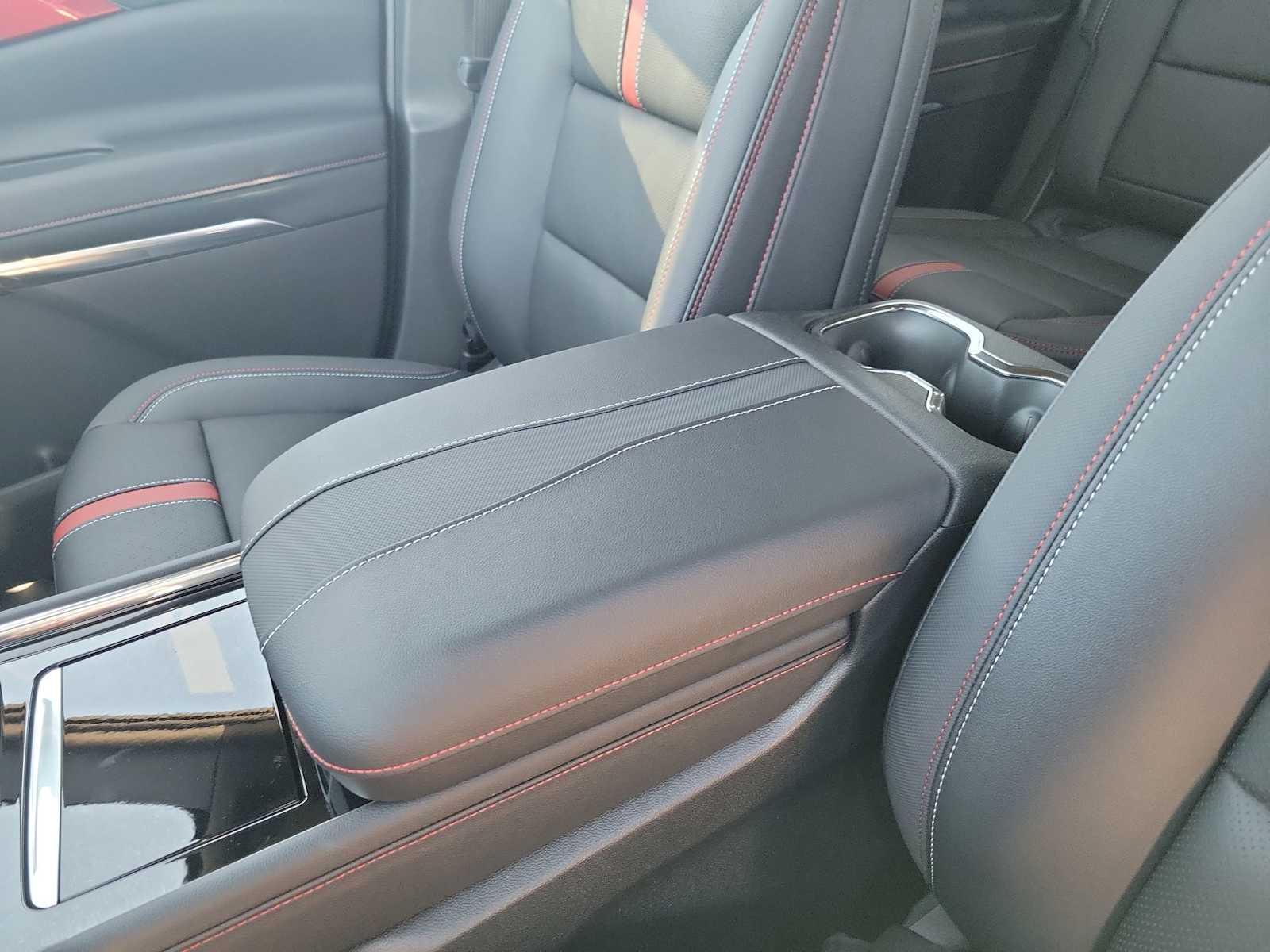 Thumbnail: 2026 Chevrolet Traverse - 16