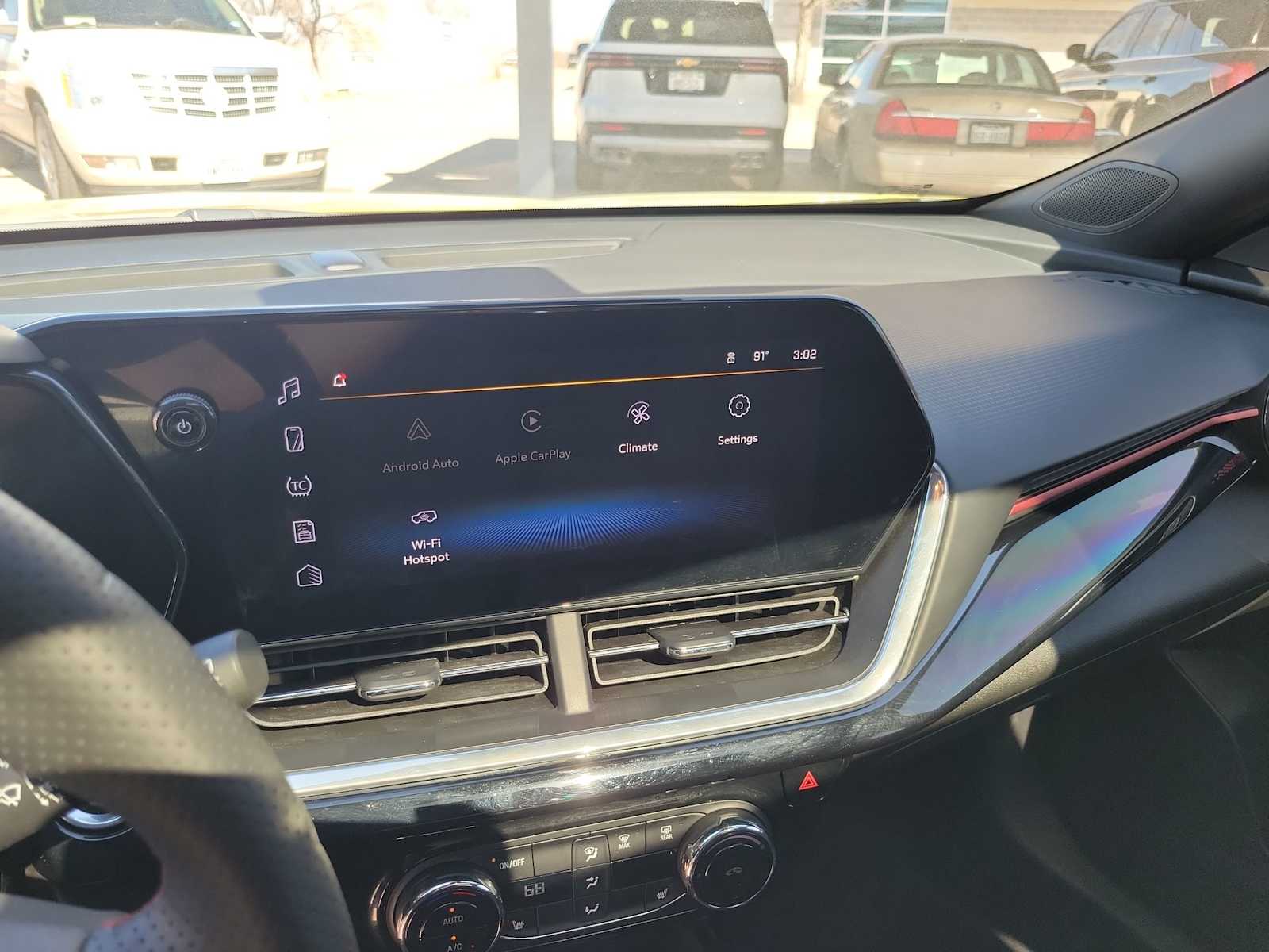 Thumbnail: 2025 Chevrolet Trax - 16