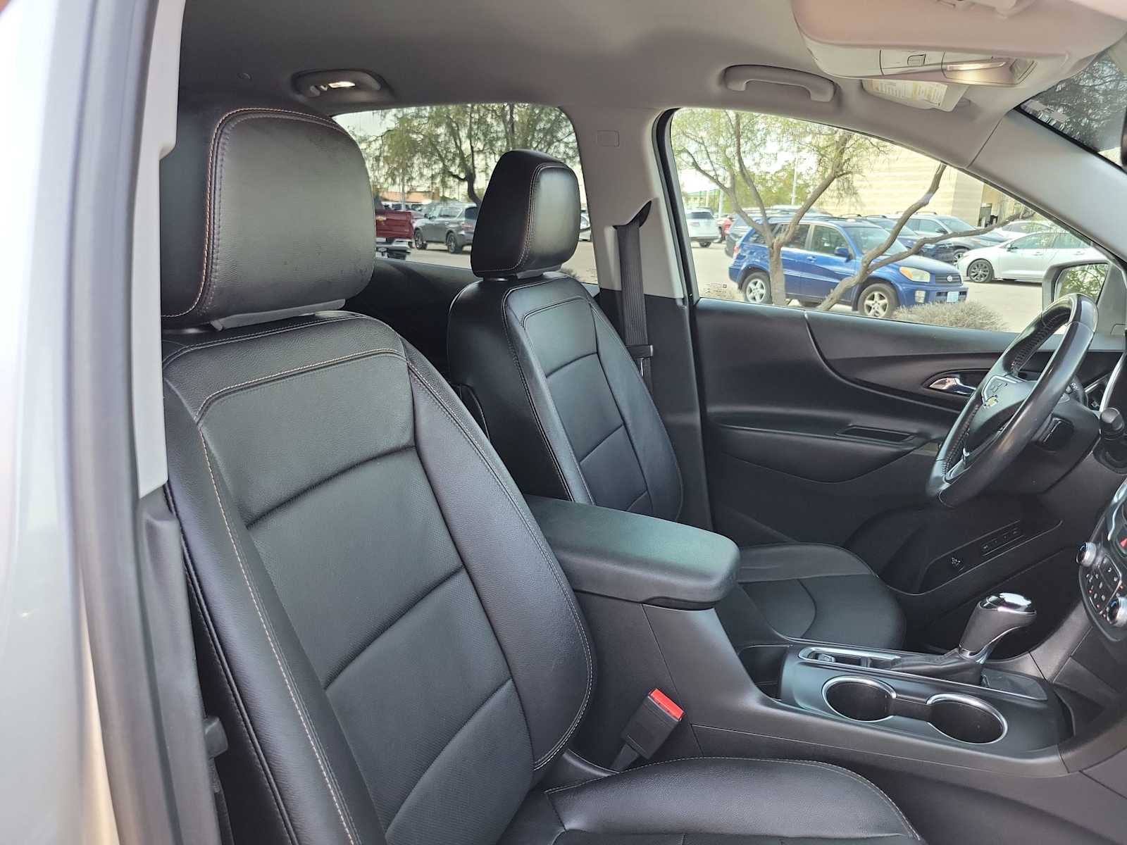 Thumbnail: 2021 Chevrolet Equinox - 14