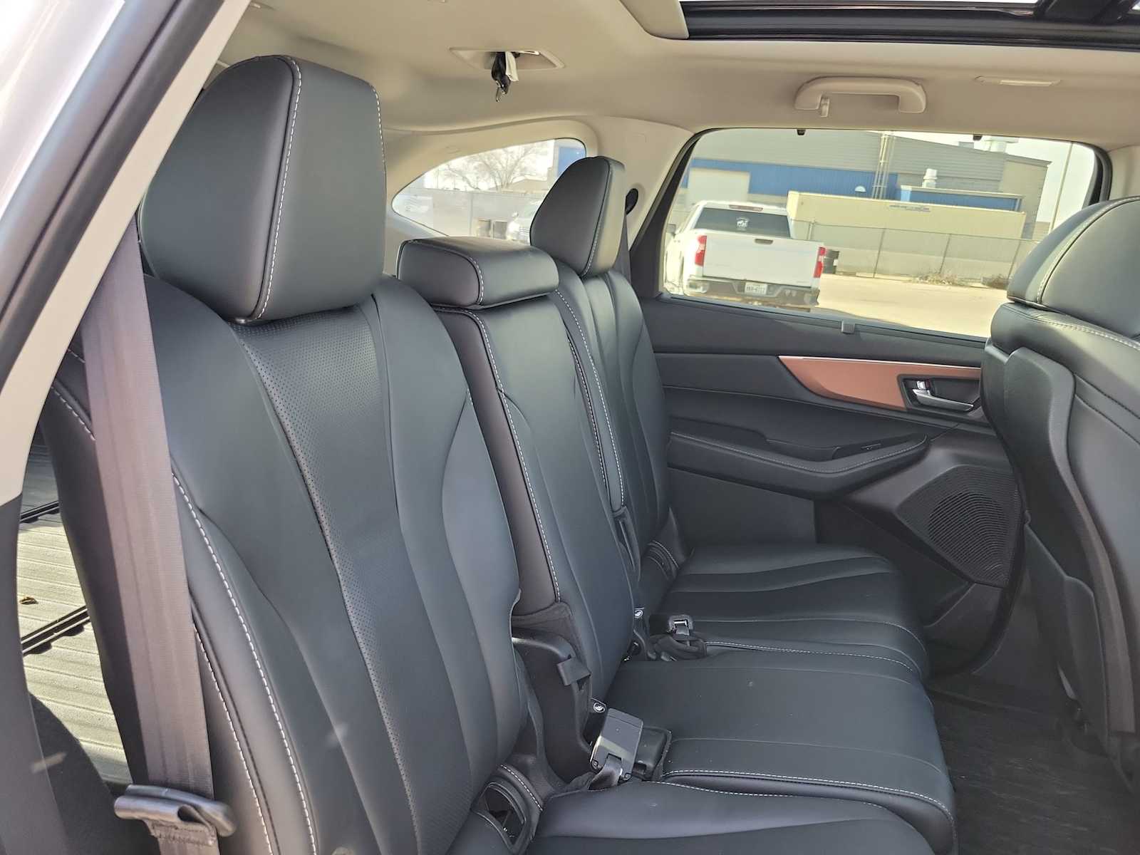 Thumbnail: 2022 Acura MDX - 13