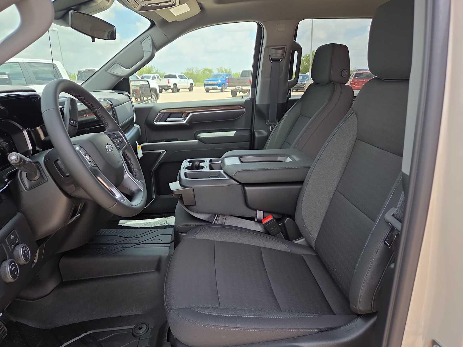 Thumbnail: 2026 Chevrolet Silverado 1500 - 15