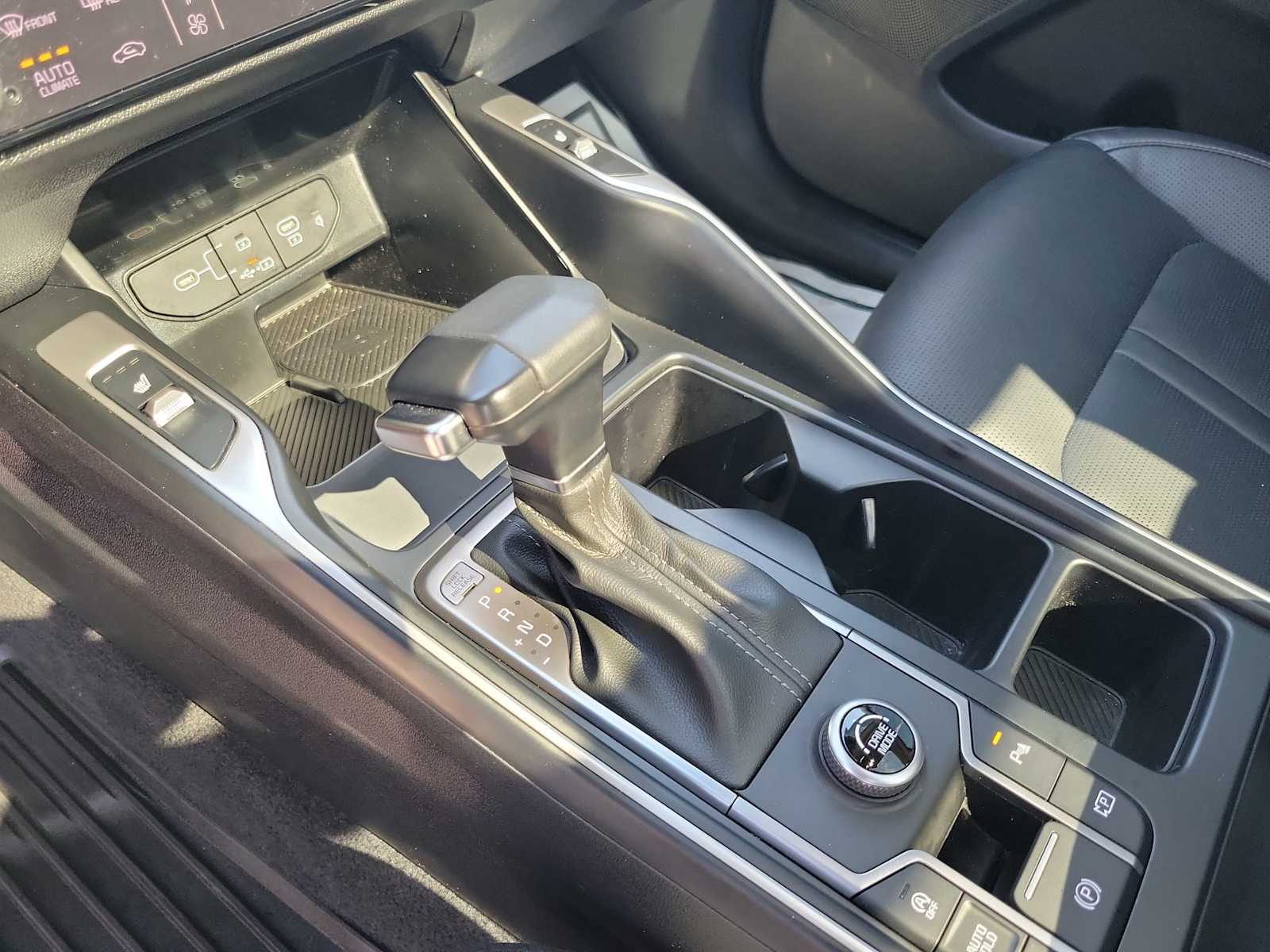 Thumbnail: 2025 Kia Sorento - 17