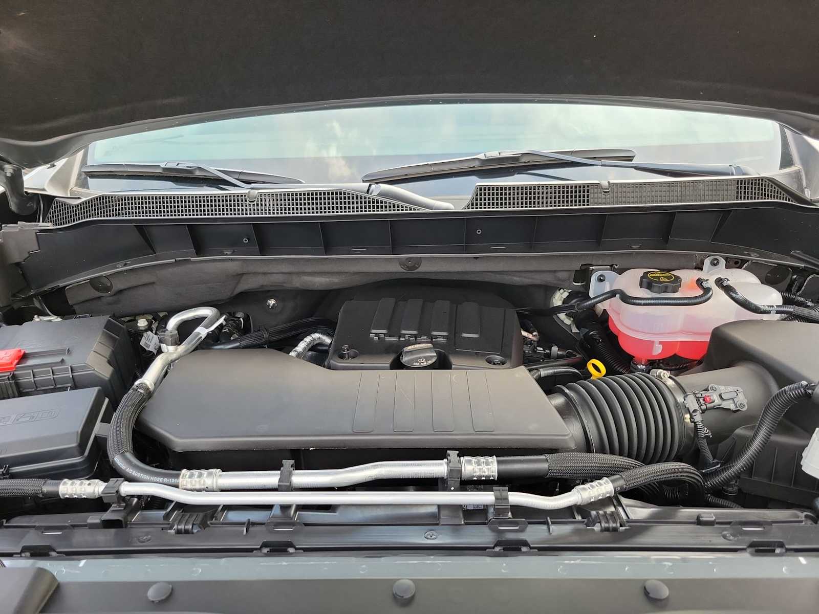 Thumbnail: 2026 Chevrolet Silverado 1500 - 9