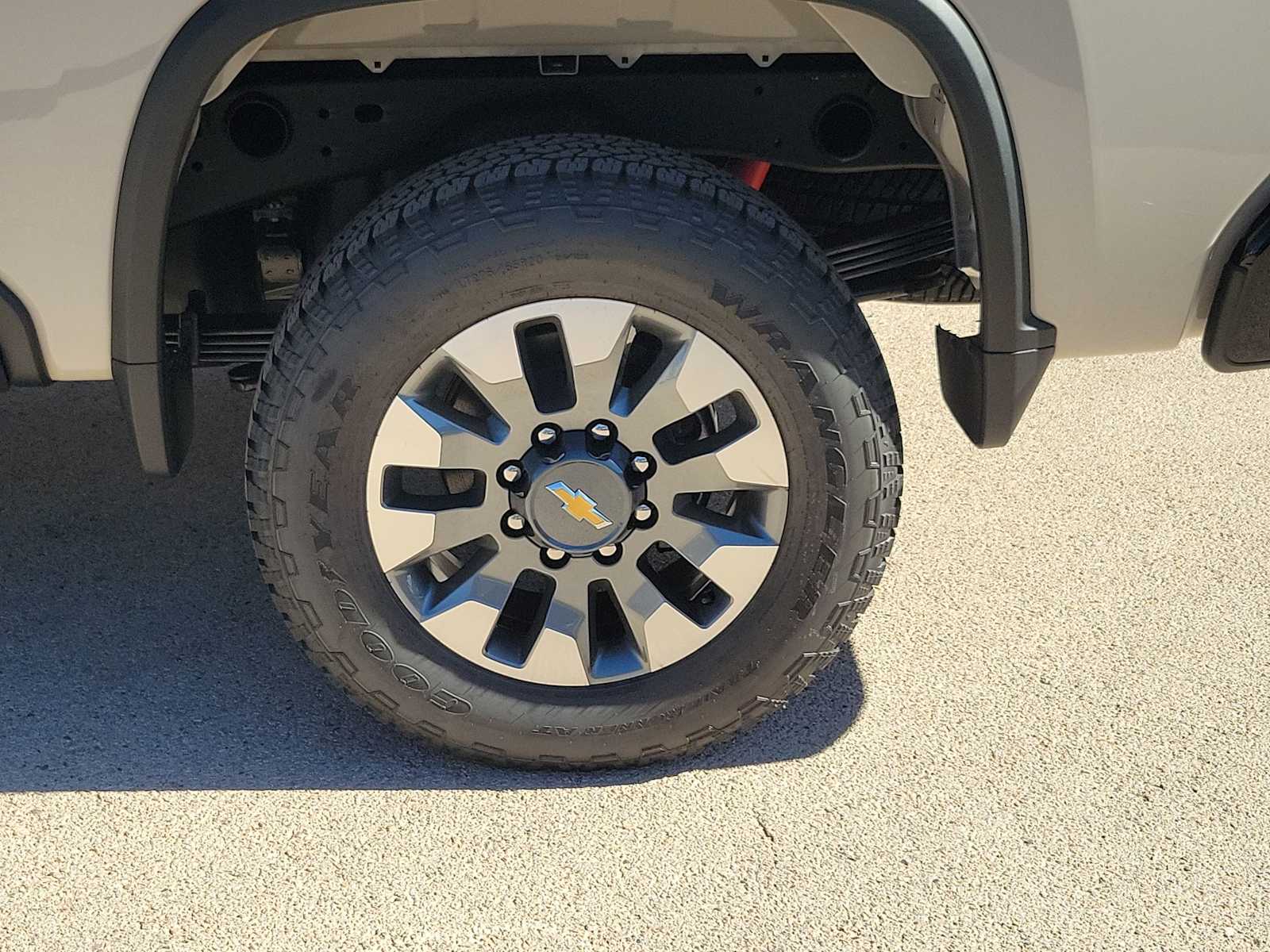 Thumbnail: 2026 Chevrolet Silverado 2500 - 8