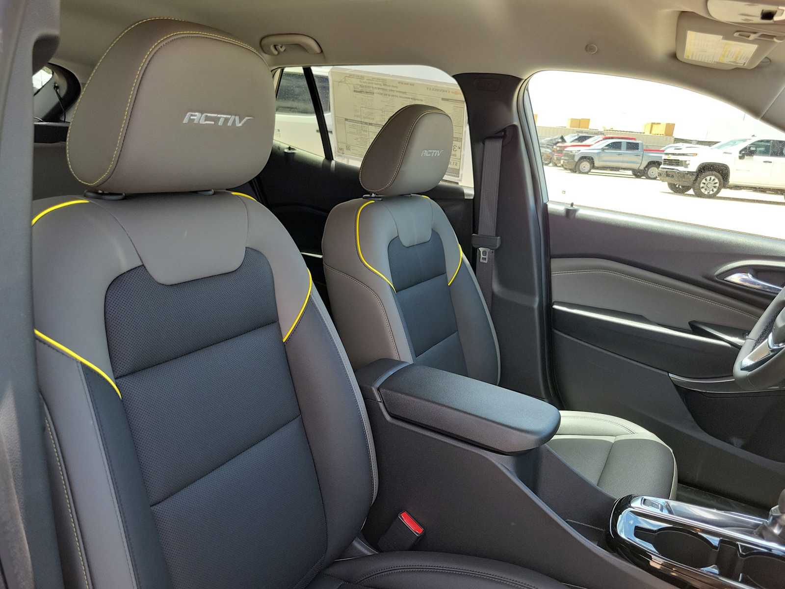 Thumbnail: 2026 Chevrolet Trax - 18