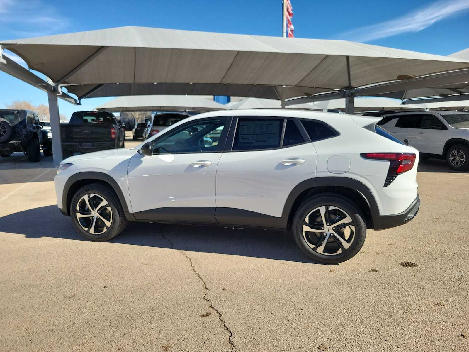 Thumbnail: 2026 Chevrolet Trax - 3