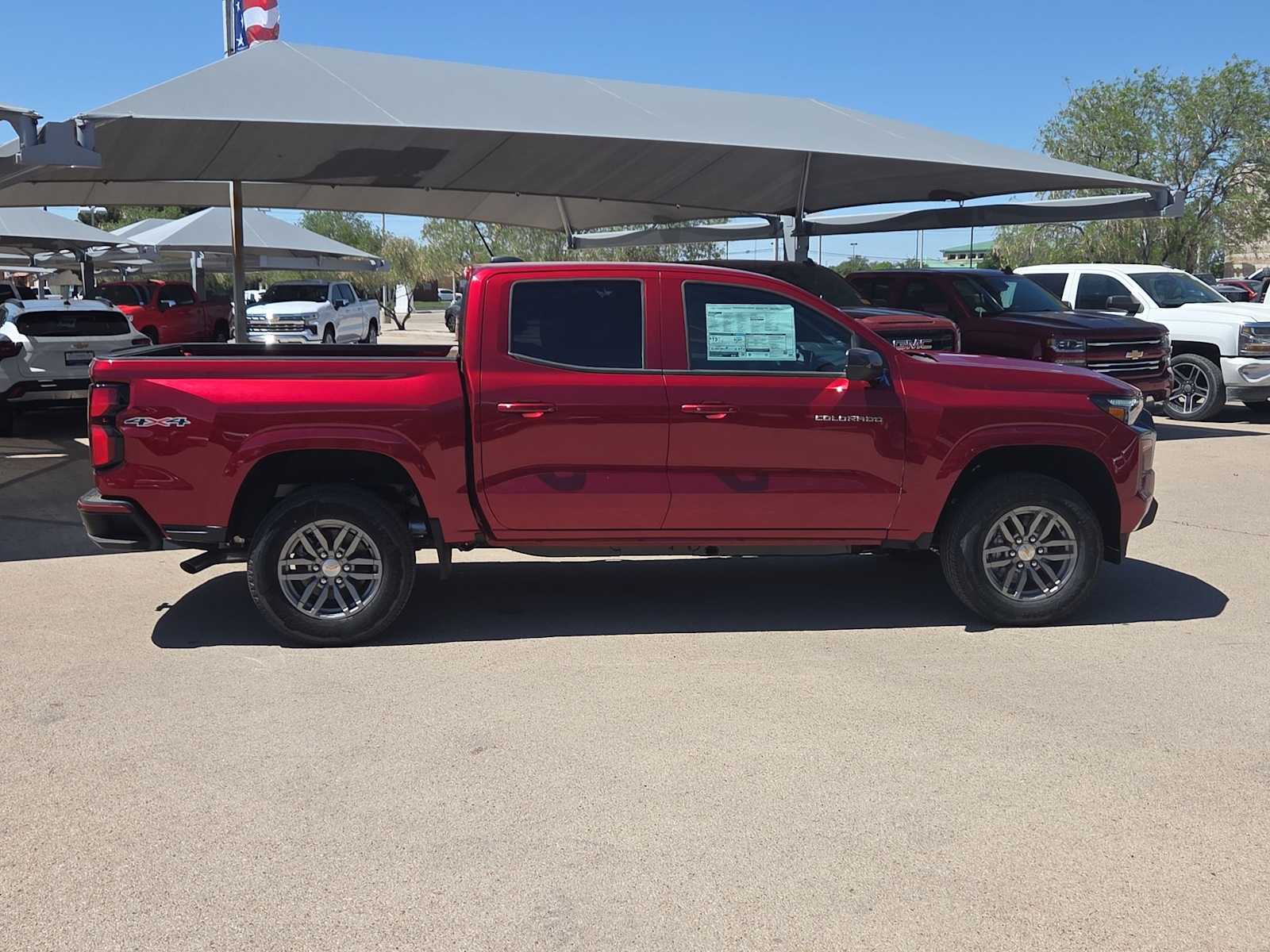 Thumbnail: 2026 Chevrolet Colorado - 9