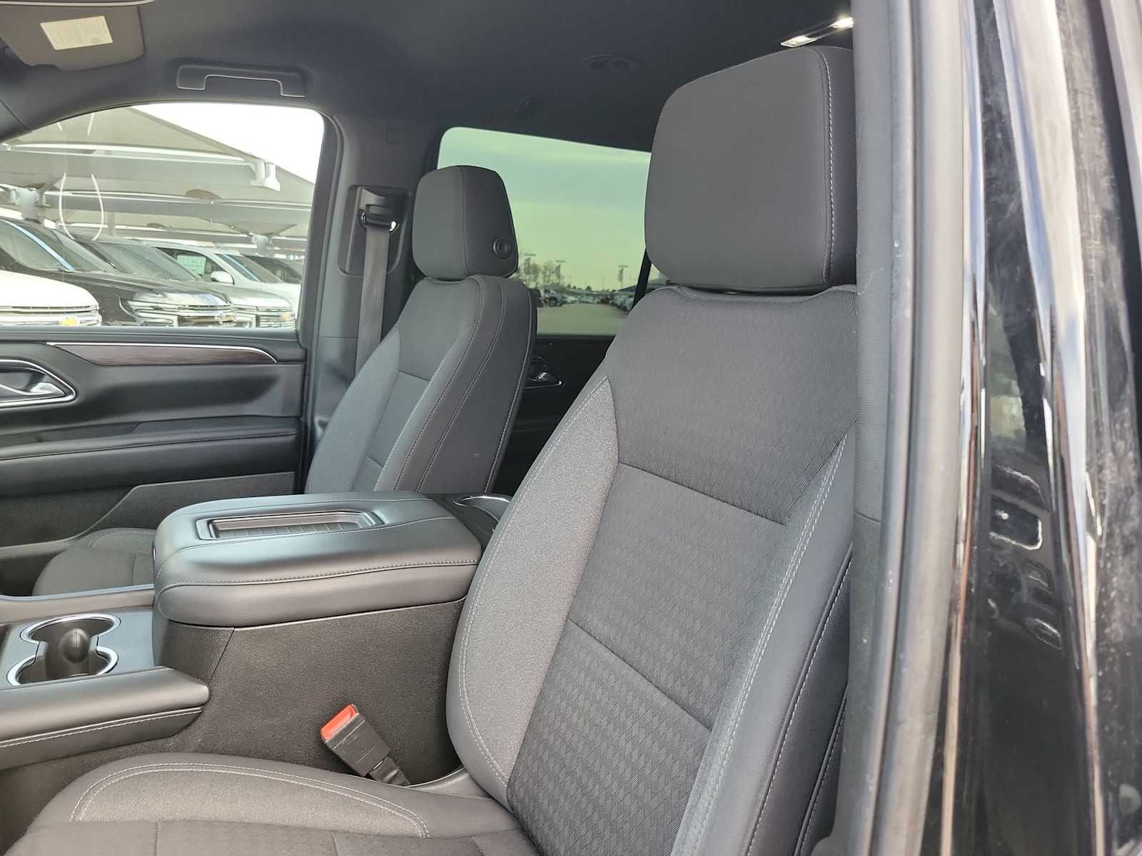 Thumbnail: 2022 Chevrolet Tahoe - 7