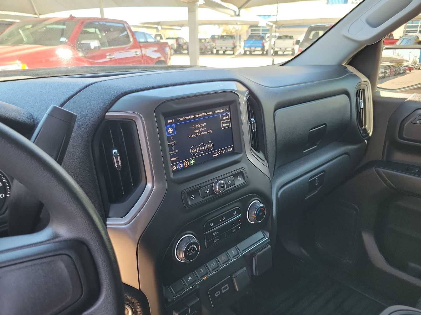 Thumbnail: 2024 Chevrolet Silverado 1500 - 20