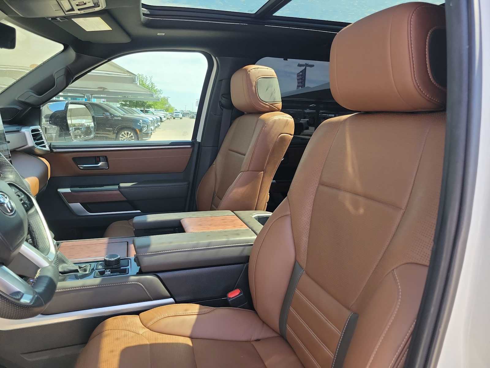 Thumbnail: 2025 Toyota Tundra - 15