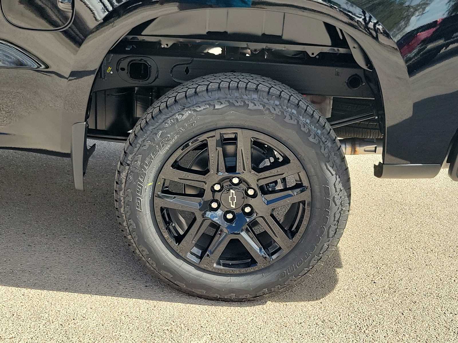 Thumbnail: 2026 Chevrolet Silverado 1500 - 8