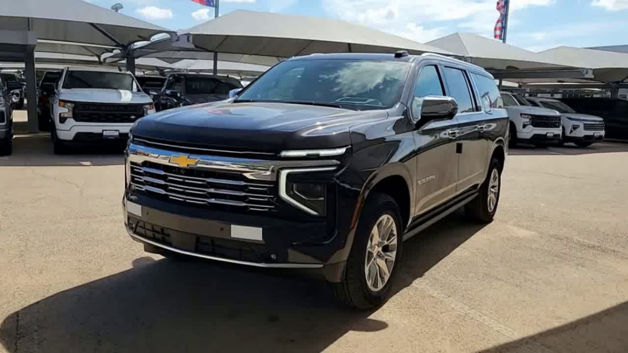 Thumbnail: 2026 Chevrolet Suburban - 5