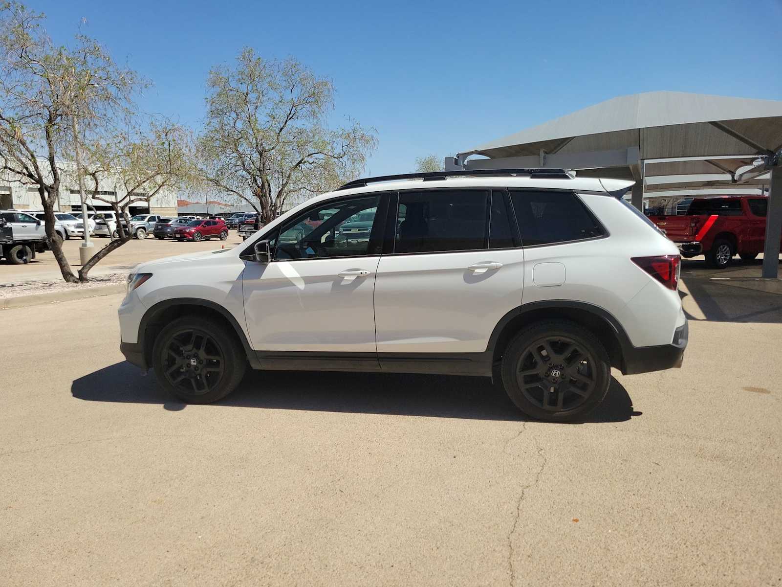 Thumbnail: 2025 Honda Passport - 5