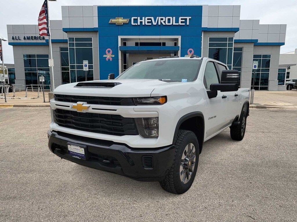 New 2026 Chevrolet Silverado 2500 HD Custom Truck Crew Cab