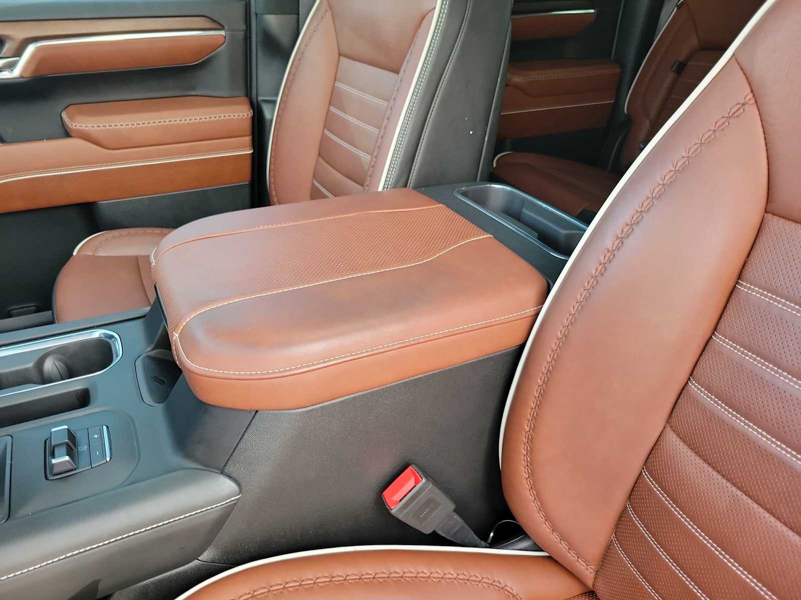 Thumbnail: 2023 GMC Sierra 1500 - 16