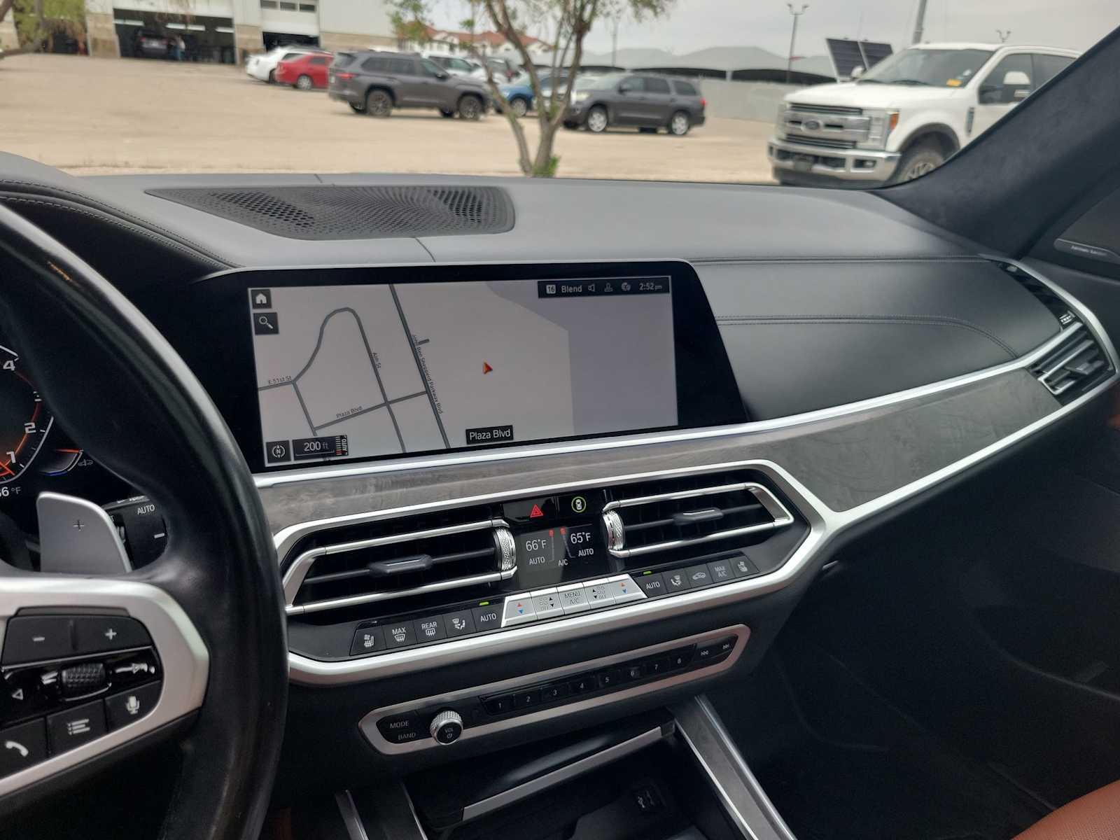 Thumbnail: 2022 BMW X7 - 24