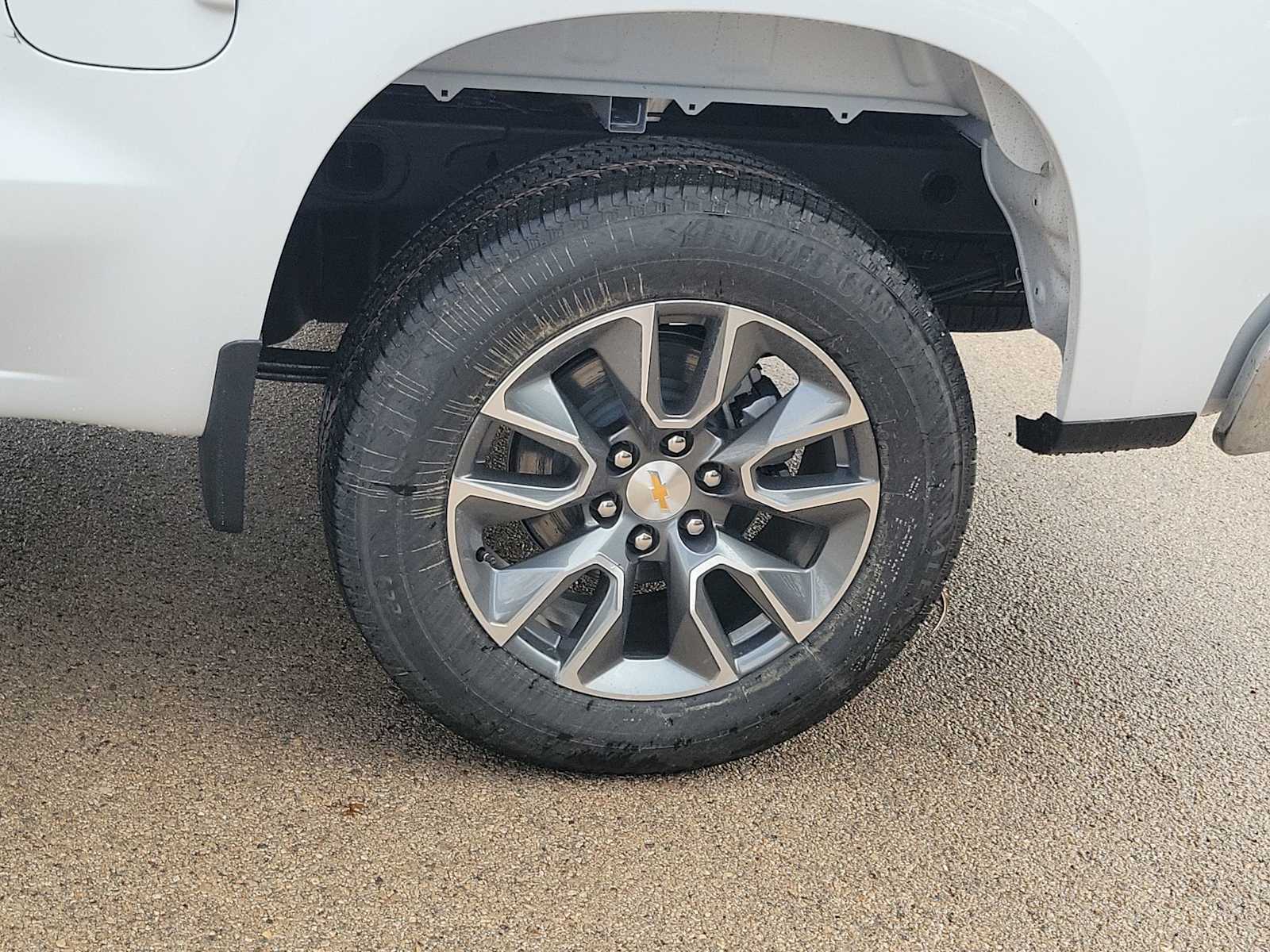 Thumbnail: 2026 Chevrolet Silverado 1500 - 8