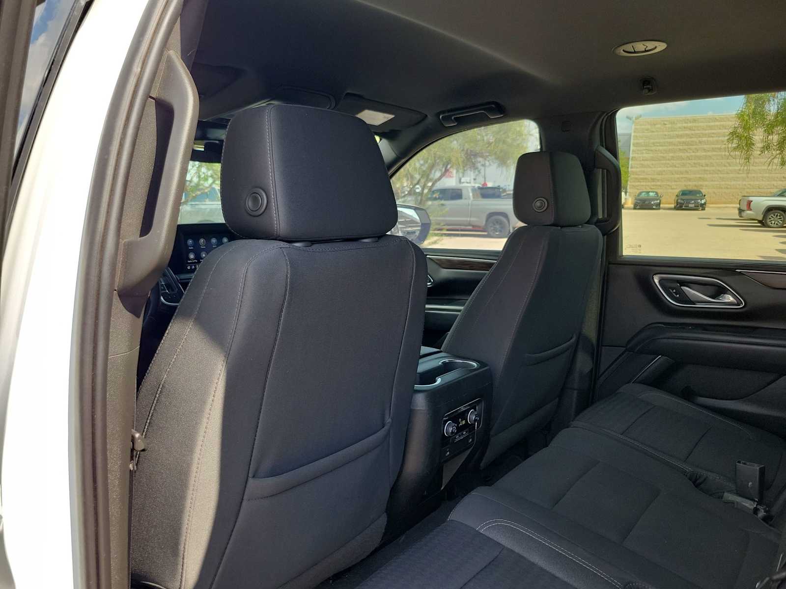 Thumbnail: 2023 Chevrolet Tahoe - 12