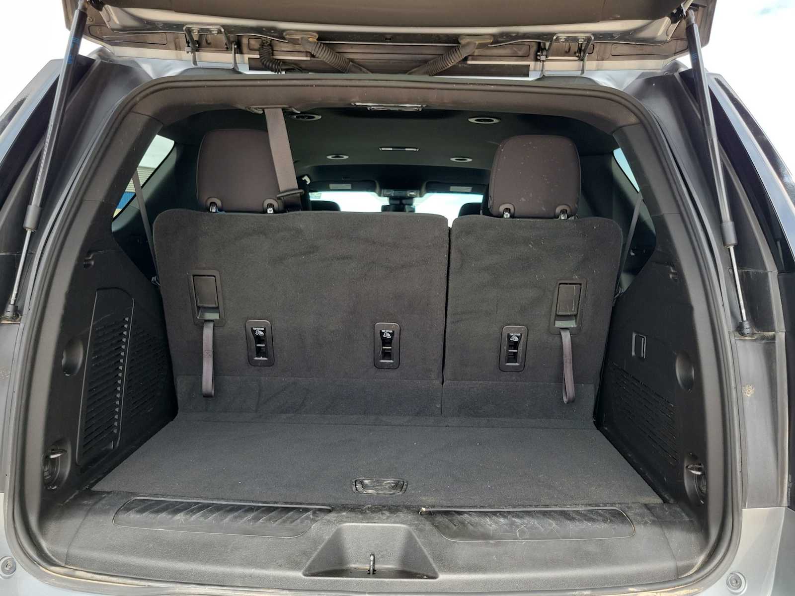 Thumbnail: 2023 Chevrolet Tahoe - 23