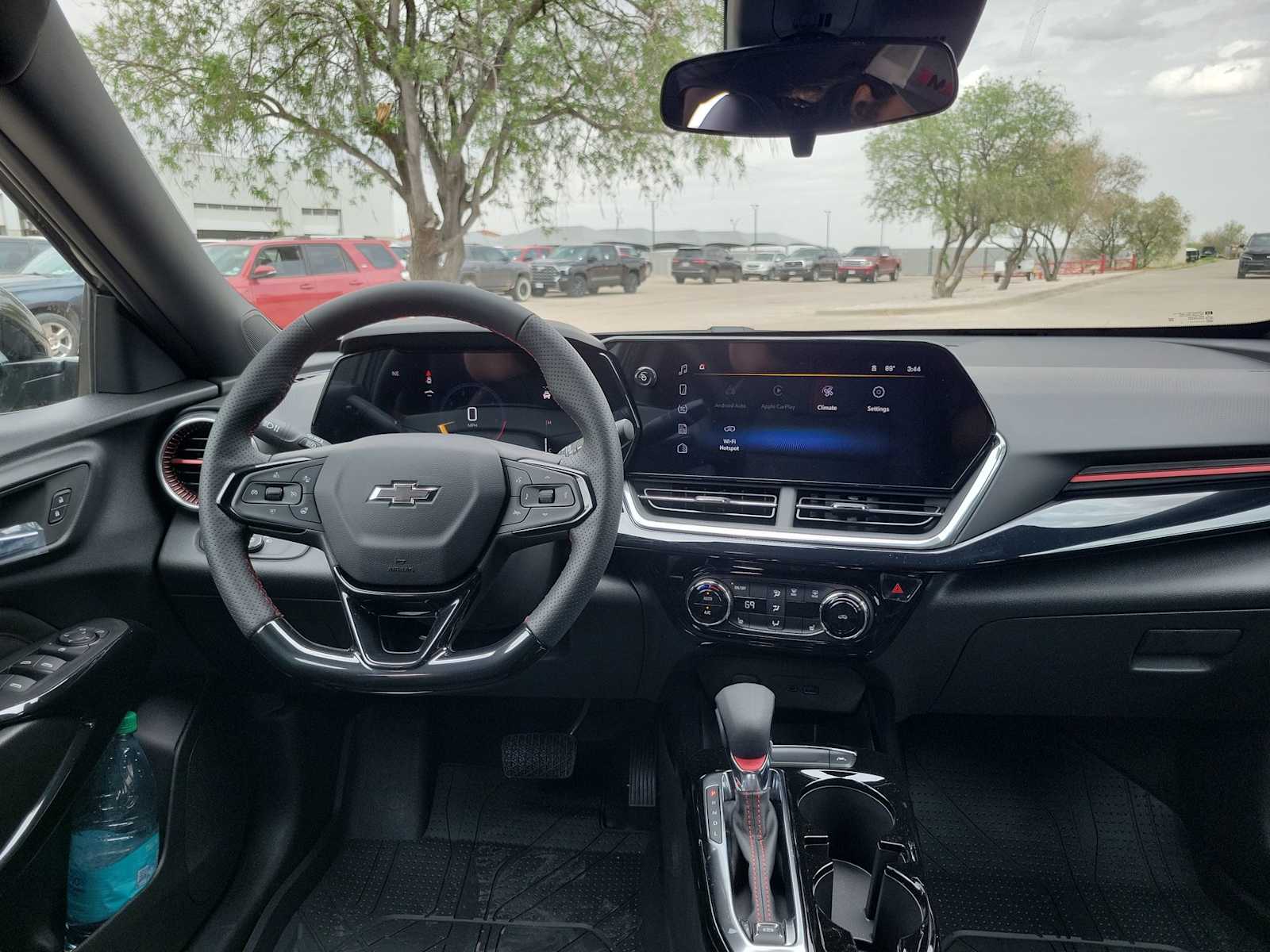 Thumbnail: 2026 Chevrolet Trax - 14