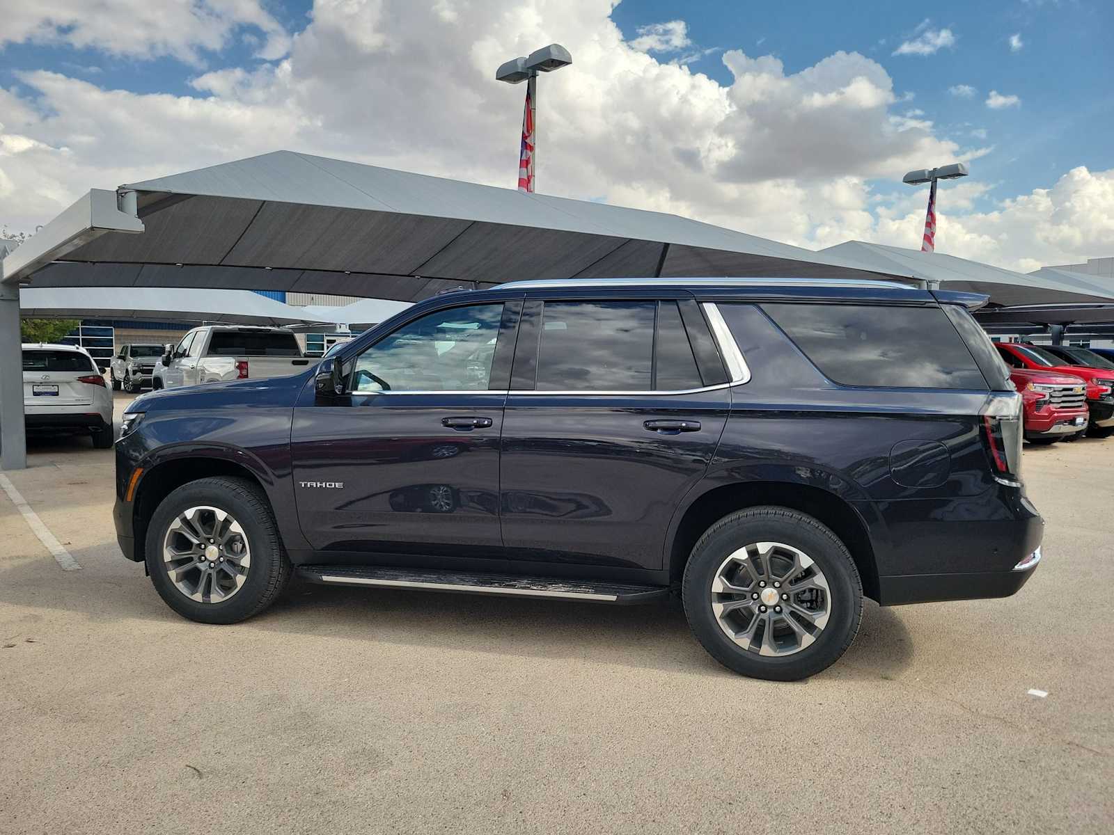 Thumbnail: 2026 Chevrolet Tahoe - 3