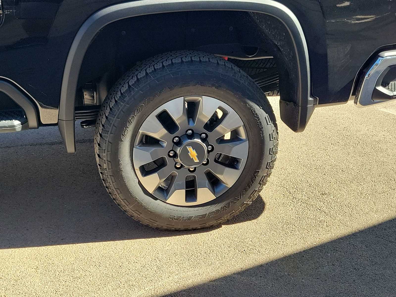 Thumbnail: 2026 Chevrolet Silverado 2500 - 8