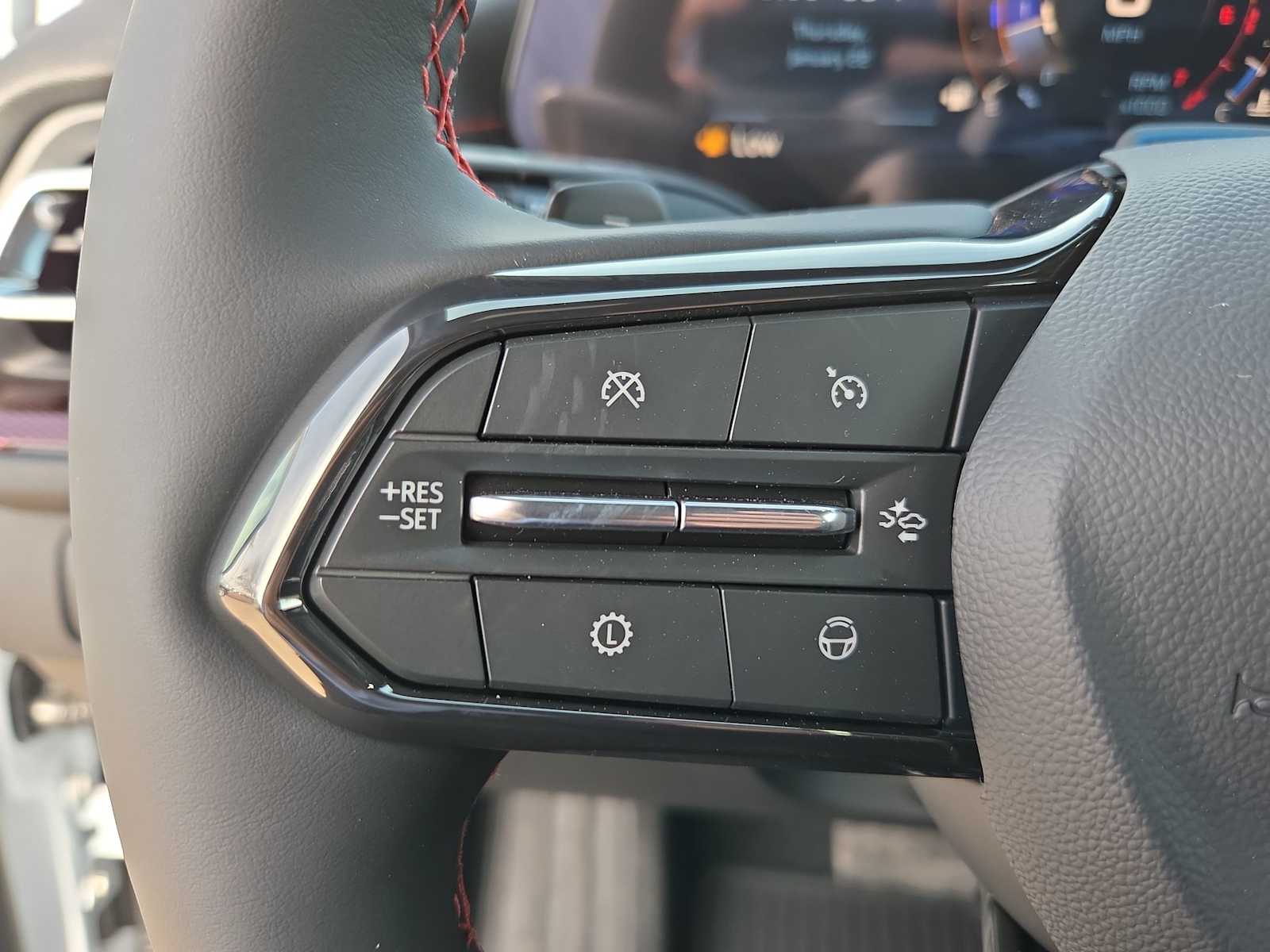 Thumbnail: 2026 Chevrolet Traverse - 19