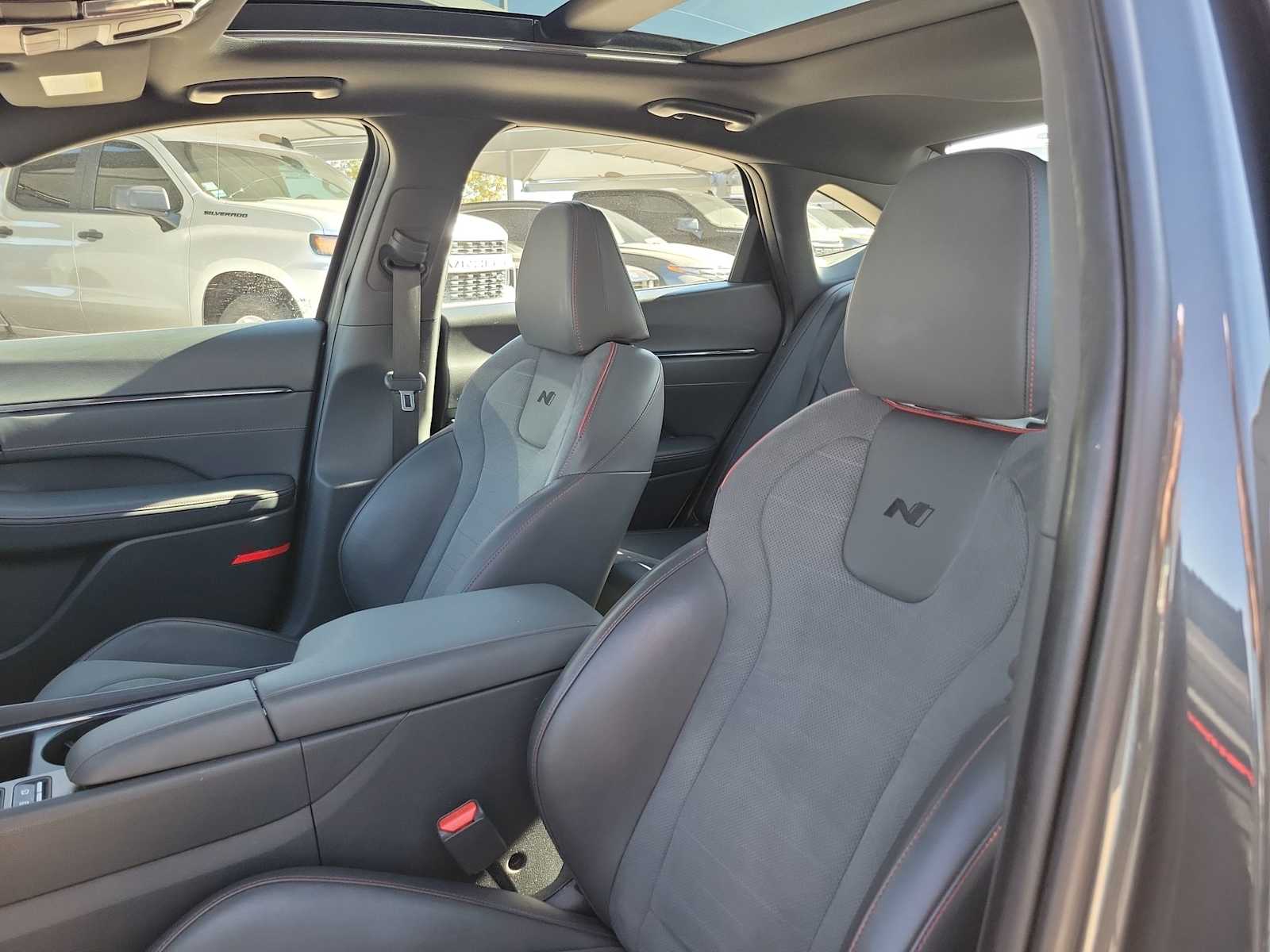 Thumbnail: 2024 Hyundai Sonata - 11