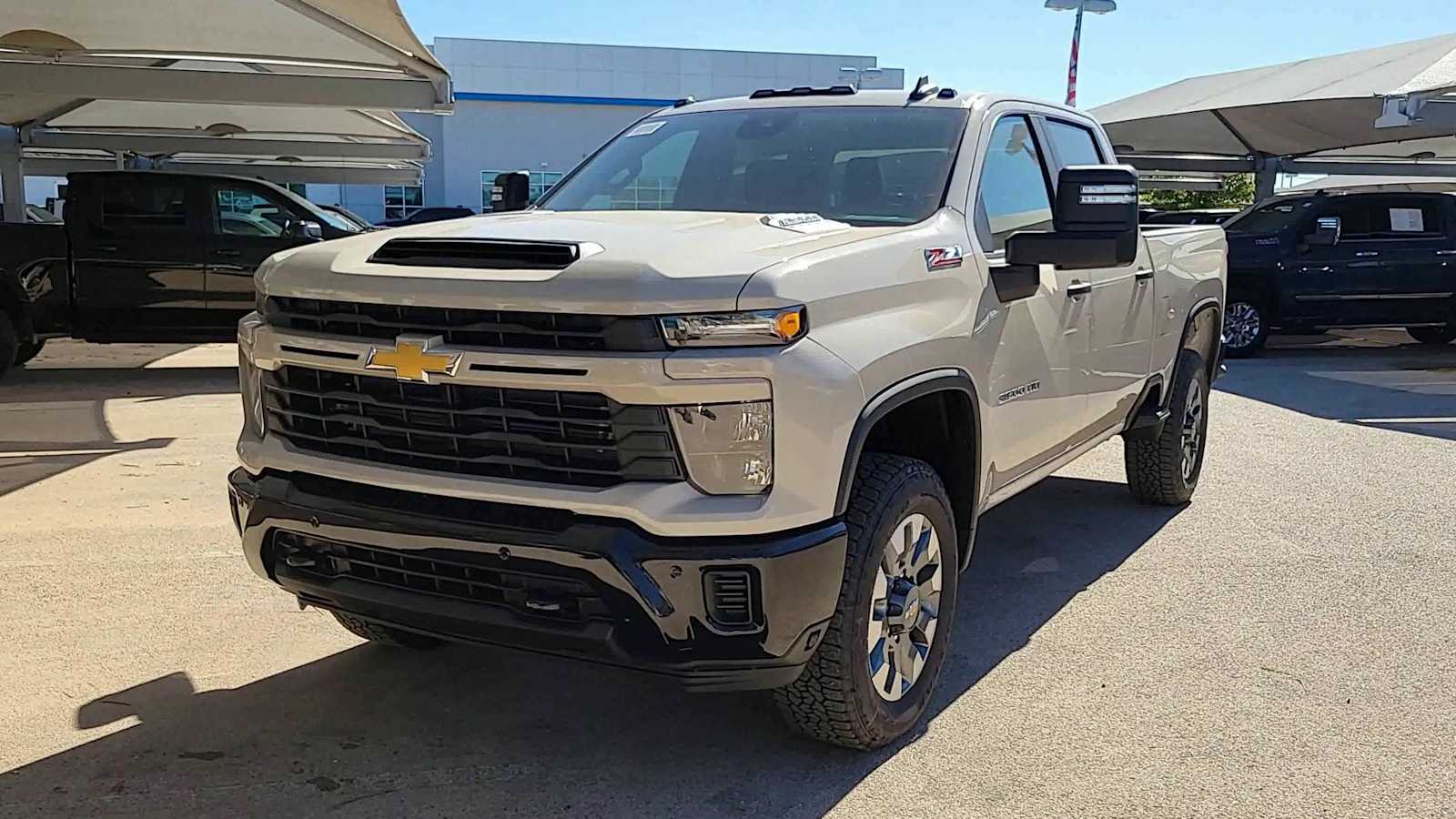 Thumbnail: 2026 Chevrolet Silverado 2500 - 5