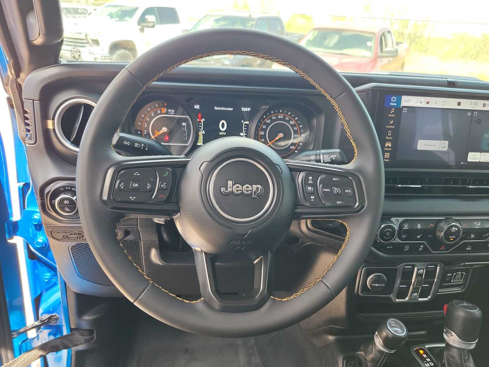 Thumbnail: 2024 Jeep Gladiator - 15