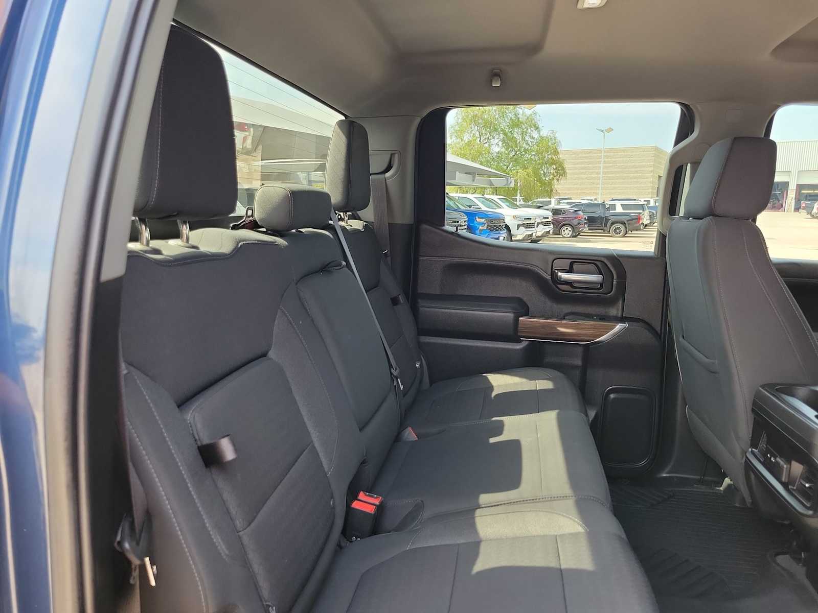Thumbnail: 2021 Chevrolet Silverado 1500 - 13