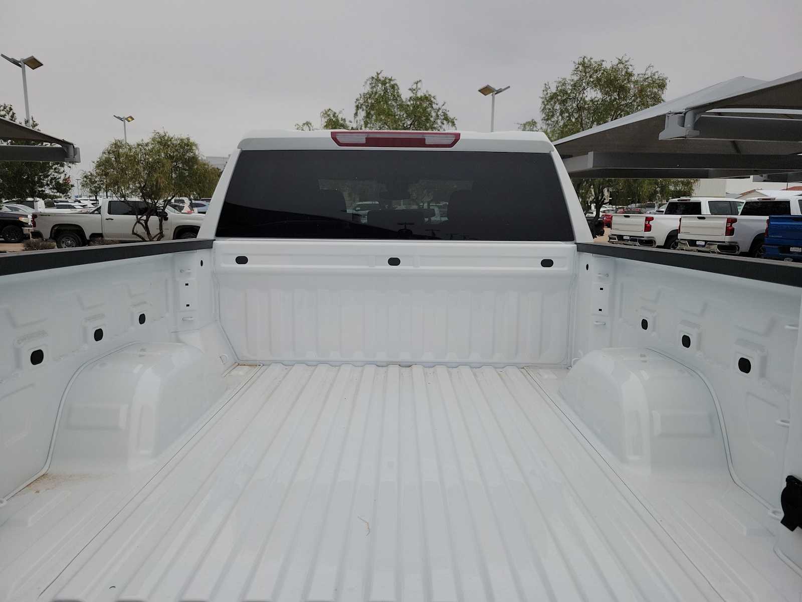 Thumbnail: 2026 Chevrolet Silverado 1500 - 19