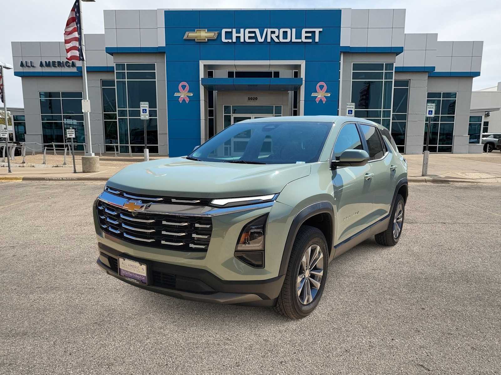 2026 Chevrolet Equinox LT Hero Image