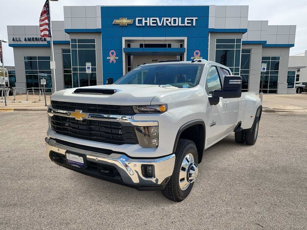 New 2026 Chevrolet Silverado 3500 HD LT Truck Crew Cab
