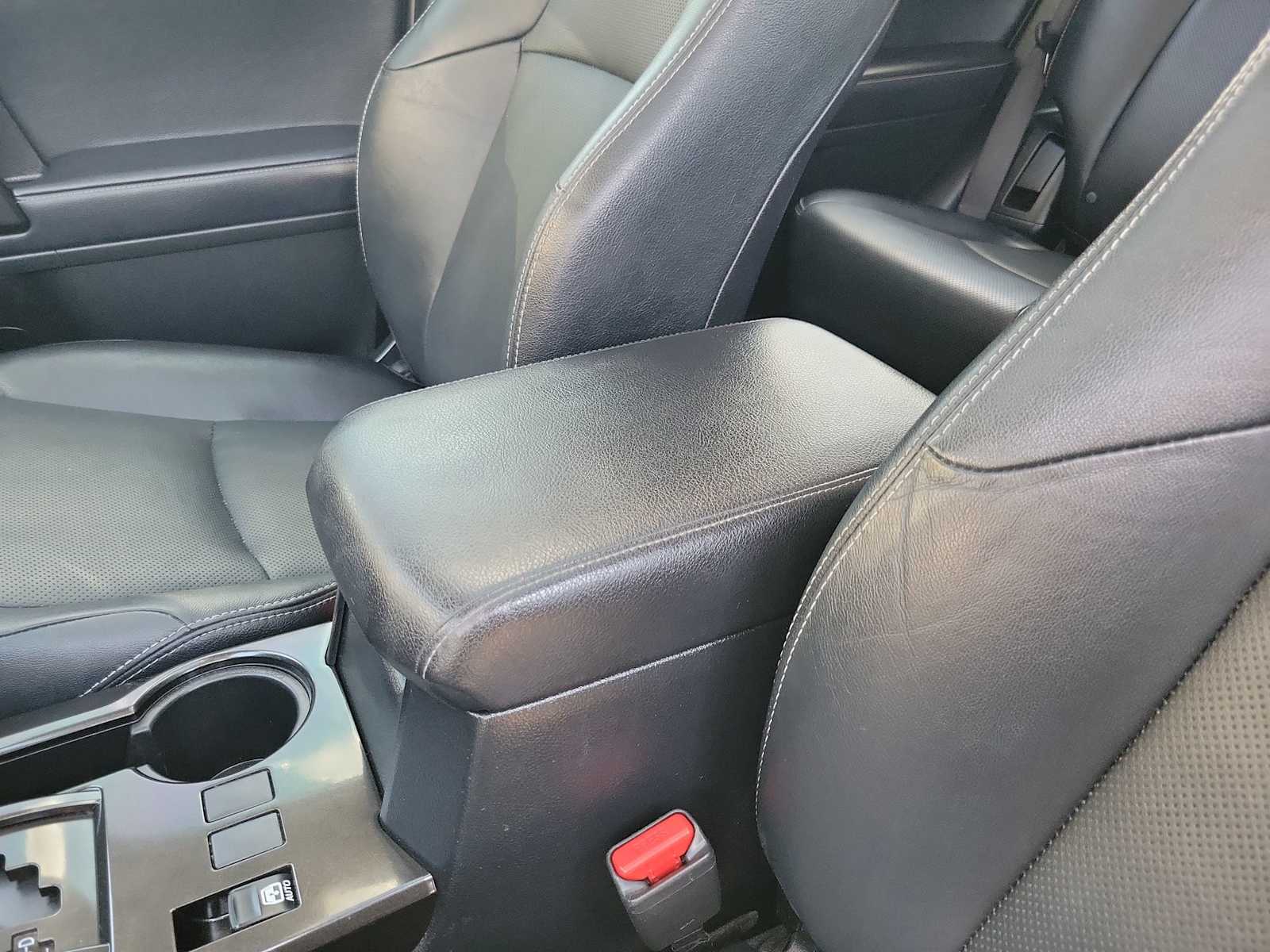 Thumbnail: 2021 Toyota 4Runner - 16