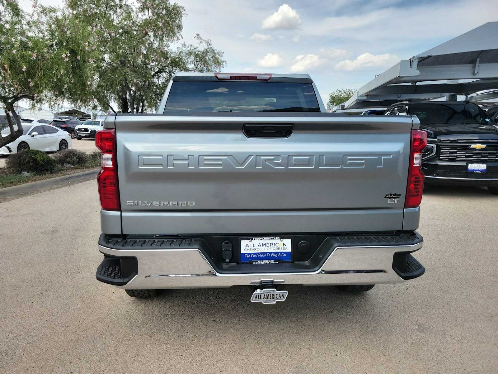 Thumbnail: 2026 Chevrolet Silverado 1500 - 5