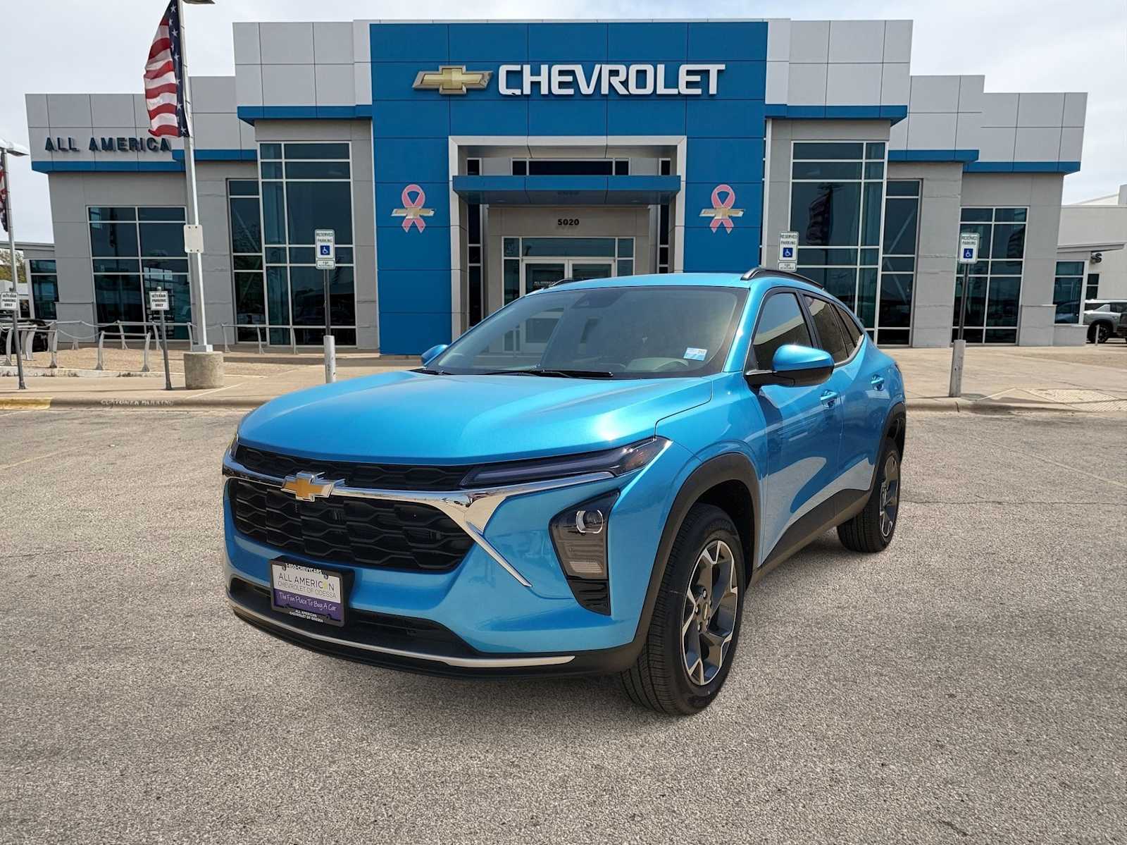 Thumbnail: 2026 Chevrolet Trax - 1
