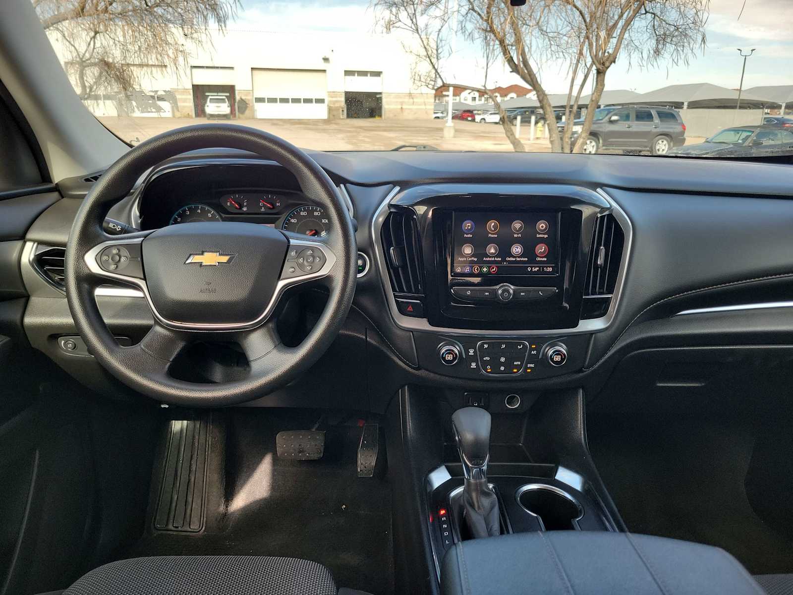 Thumbnail: 2021 Chevrolet Traverse - 10