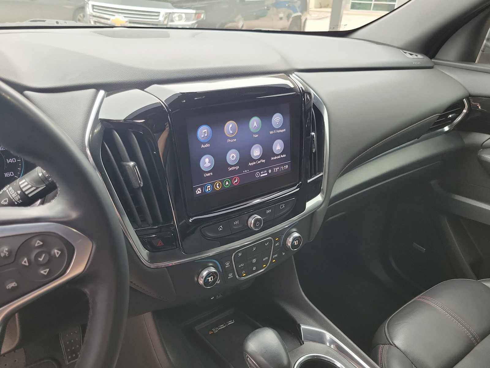 Thumbnail: 2023 Chevrolet Traverse - 16