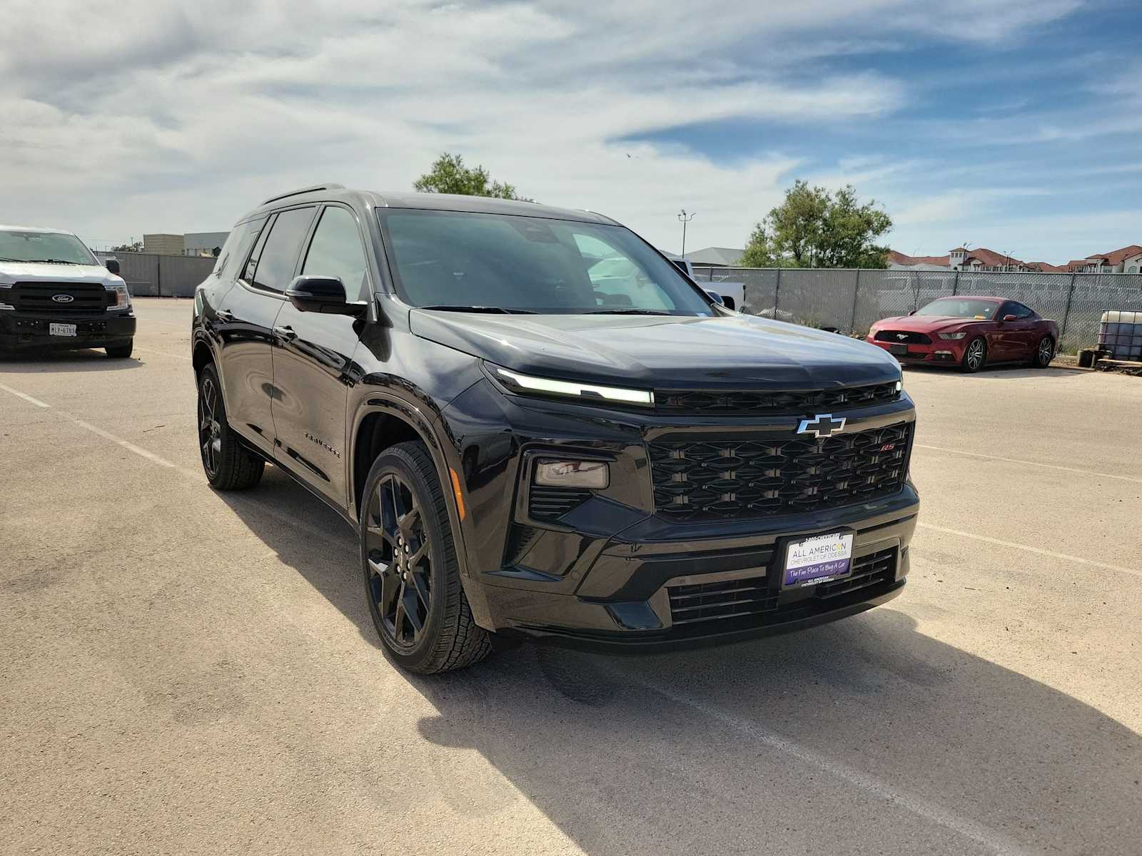 Thumbnail: 2026 Chevrolet Traverse - 2