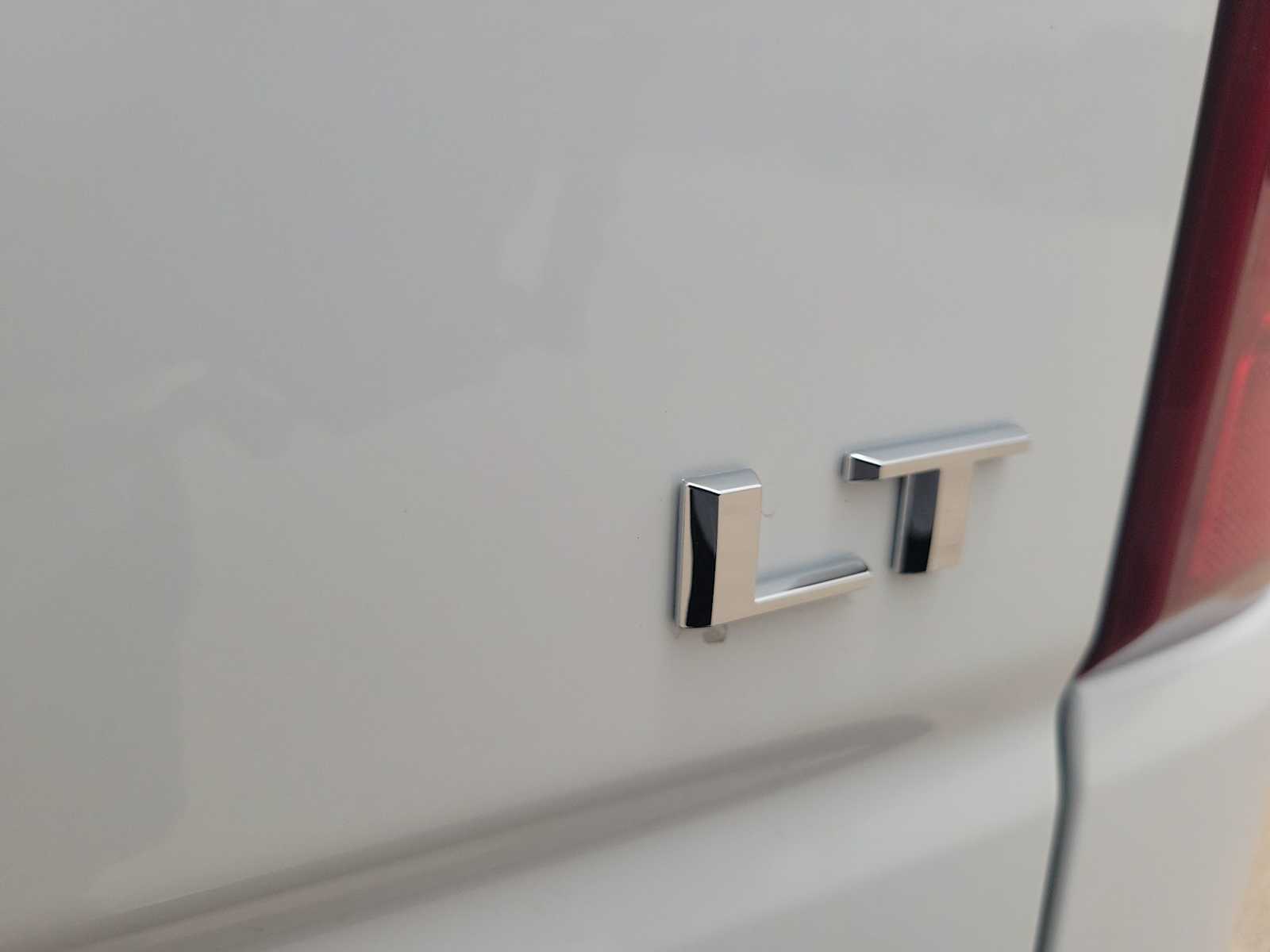 Thumbnail: 2026 Chevrolet Silverado 1500 - 11